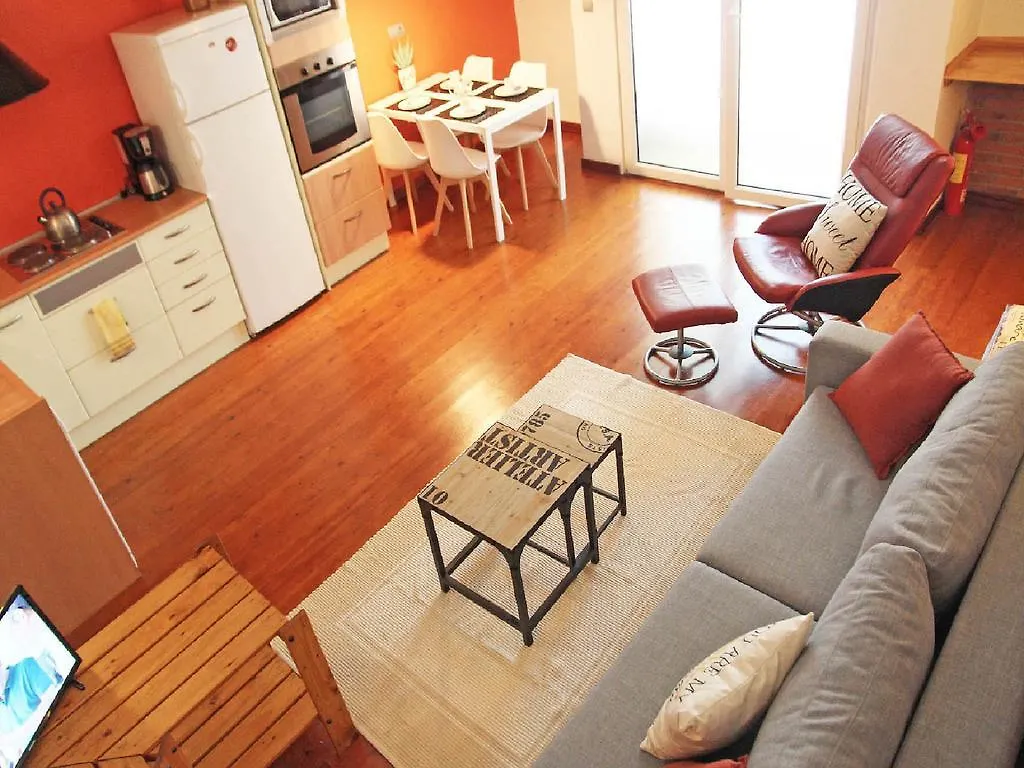 Urban Loft In Sagrada Familia Apartman Barcelona 0*,  Spanyolország