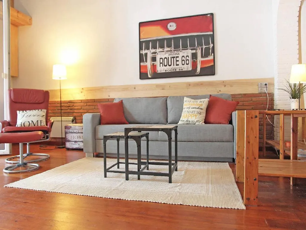 Urban Loft In Sagrada Familia contacts